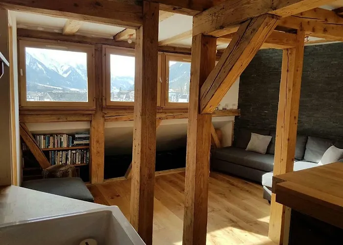 Beautiful Apartment In Chamonix Centre With Superb Mountain Views